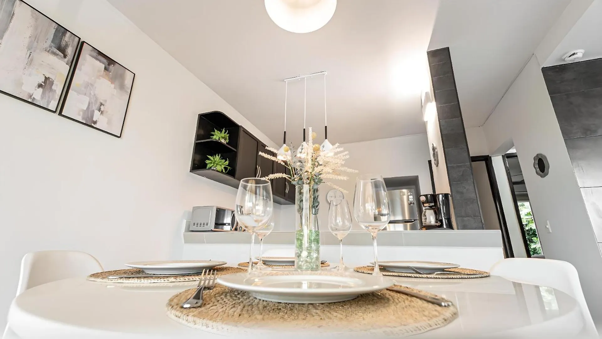 Lagoonfront Apartment In Hotel Zone Cancun
